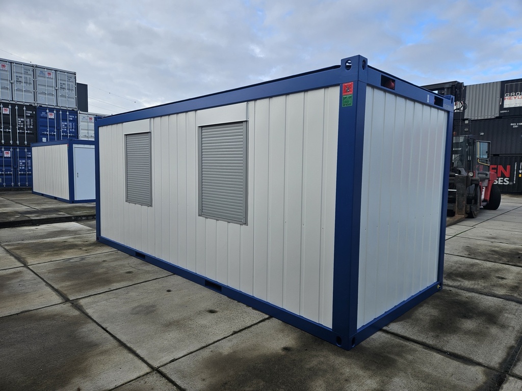 Nieuwe bureelcontainer 6m x 2m40