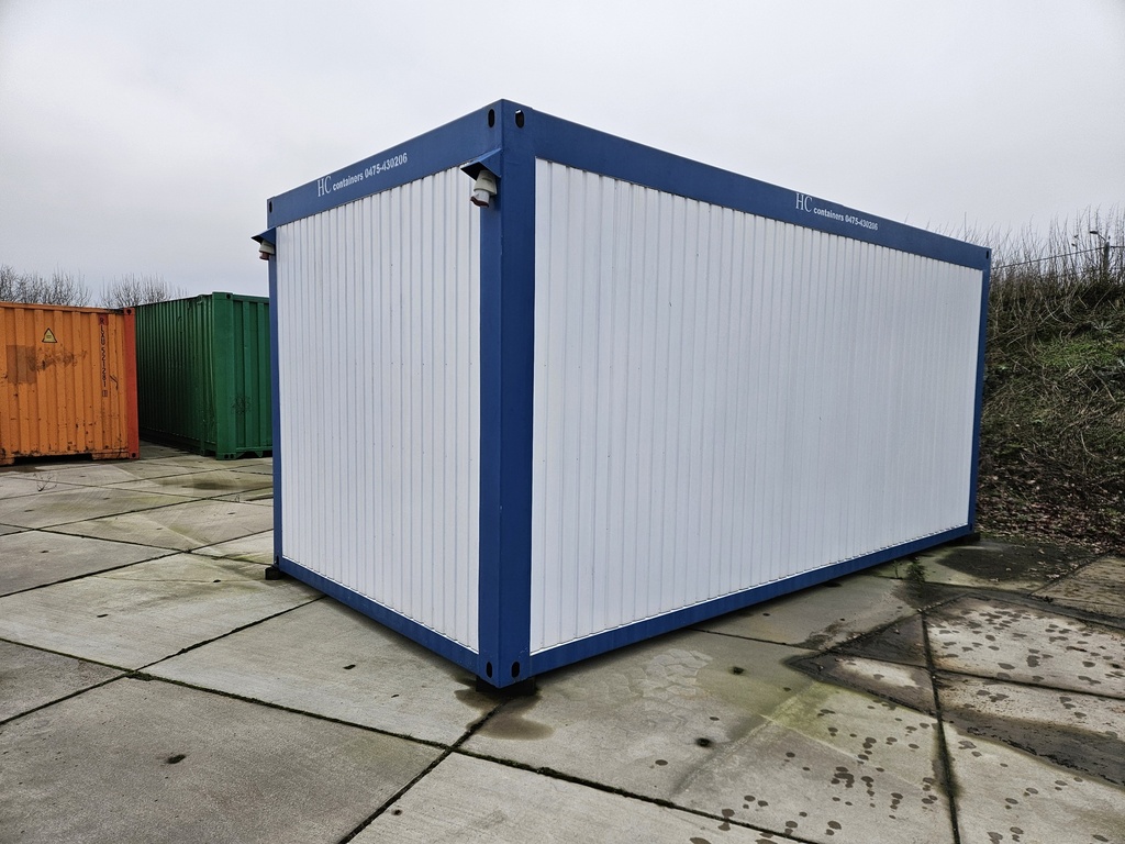 Tweedehands bureelcontainer 6m x 3m